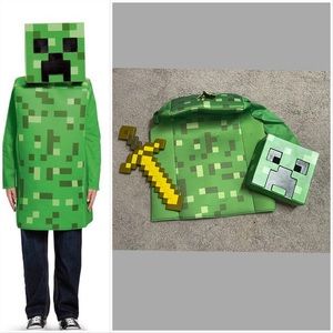 Minecraft Creeper Classic costume includes a 3D constructed top and a half mask